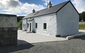 Mournes Family Cottage With Hot Tub